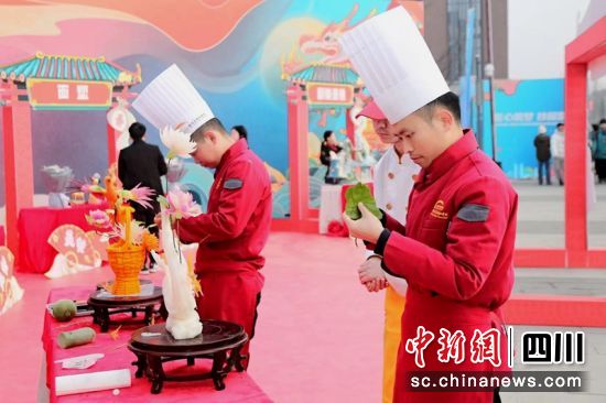 中式烹调竞赛现场。主办方供图 中式烹调竞赛现场。主办方供图