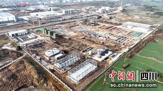 项目建设现场。 绵竹市融媒体中心供图 项目建设现场。 绵竹市融媒体中心供图