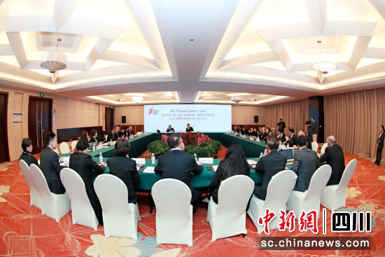 2023年亚洲体育舞蹈联合会年度代表大会12日在蓉举行。 成都市体育局供图 2023年亚洲体育舞蹈联合会年度代表大会12日在蓉举行。 成都市体育局供图