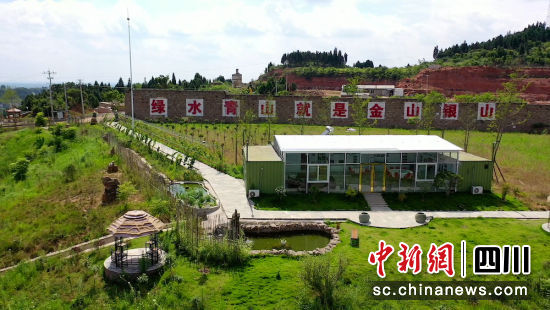 东泰绿色生态修复示范区。李洪 摄 东泰绿色生态修复示范区。李洪 摄