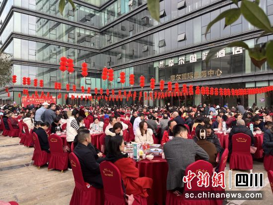 活动现场。江阳区融媒体中心供图 活动现场。江阳区融媒体中心供图