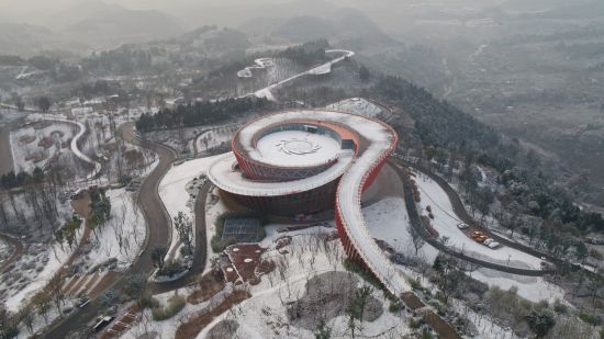 龙泉山森林公园 龙泉山森林公园