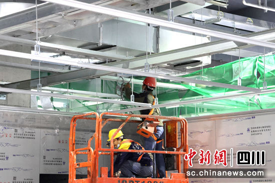 装修施工。 绵竹市融媒体中心供图 装修施工。 绵竹市融媒体中心供图