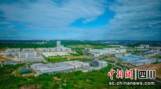 绵阳高新区(科技城直管区)一角。 刘军 摄 绵阳高新区(科技城直管区)一角。 刘军 摄