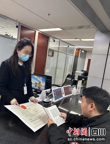 新都区首家互联网医院正式获批成立。吴潇 摄 新都区首家互联网医院正式获批成立。吴潇 摄