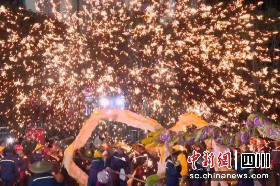 精美的现场。单华燕 摄 精美的现场。单华燕 摄