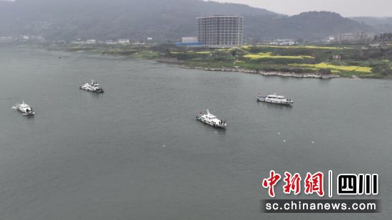 在长江江安流域开展联合巡航演练行动。江安县融媒体中心供图 在长江江安流域开展联合巡航演练行动。江安县融媒体中心供图