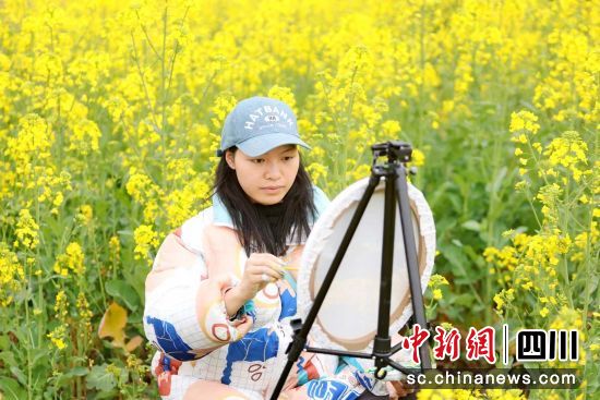 “春来·正兴”乡“春”生活季迎春举行。 正兴街道供图 “春来·正兴”乡“春”生活季迎春举行。 正兴街道供图