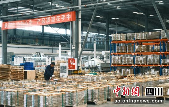 企业生产现场。富顺融媒 供图 企业生产现场。富顺融媒 供图