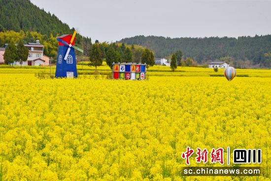 黄鹿镇福沟村。 中江县委宣传部供图 黄鹿镇福沟村。 中江县委宣传部供图