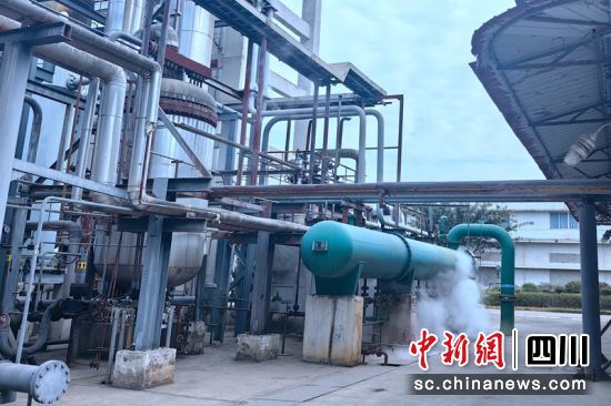 德阳市南塔化工有限责任公司污水处理循环用水系统。四川税务供图 德阳市南塔化工有限责任公司污水处理循环用水系统。四川税务供图