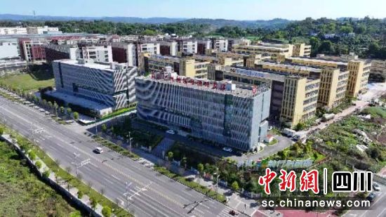 泸州纳溪经济开发区。 丁俊皓 摄 泸州纳溪经济开发区。 丁俊皓 摄