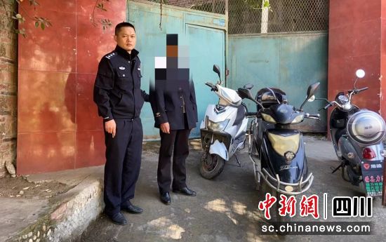 嫌疑人落网。荣县警方 供图 嫌疑人落网。荣县警方 供图