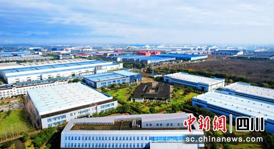 什邡经开区一角。 什邡市委宣传部供图 什邡经开区一角。 什邡市委宣传部供图