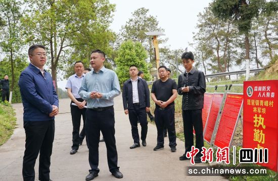 督导检查现场。富顺融媒 供图 督导检查现场。富顺融媒 供图