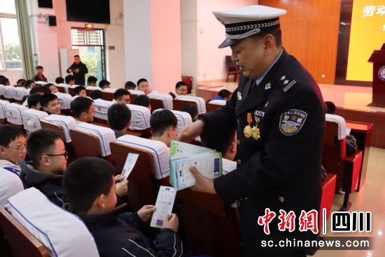 宣讲活动现场。四川省总工会供图 宣讲活动现场。四川省总工会供图
