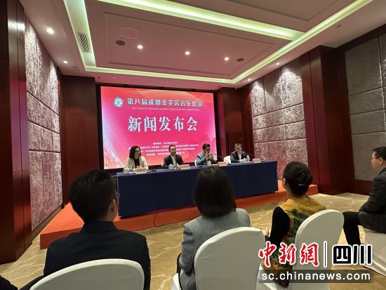 发布会现场。何浠摄 发布会现场。何浠摄