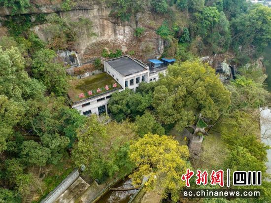 洞窝水电站。龙马潭区委统战部供图 洞窝水电站。龙马潭区委统战部供图