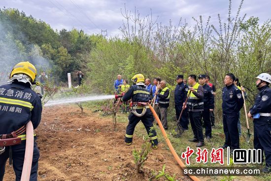 演练现场。 绵阳科新公安供图 演练现场。 绵阳科新公安供图