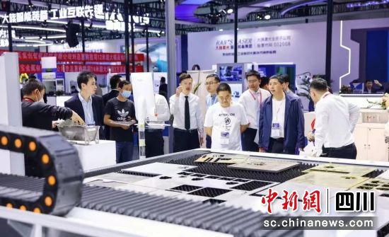往届成都工博会现场。 汉诺威米兰展览(上海)有限公司 供图 往届成都工博会现场。 汉诺威米兰展览(上海)有限公司 供图