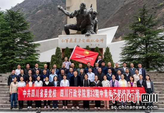 异地教学现场。格桑梅朵 摄 异地教学现场。格桑梅朵 摄