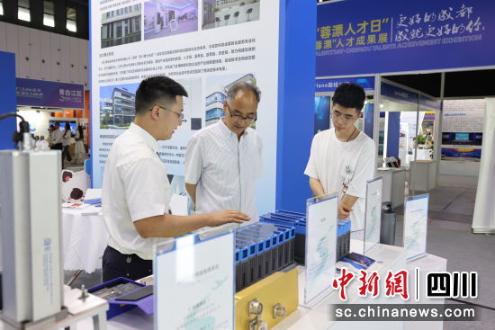图为成都双流展示区现场。成都市双流区 供图 图为成都双流展示区现场。成都市双流区 供图