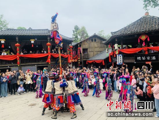 民俗活动。 北川县委宣传部供图 民俗活动。 北川县委宣传部供图