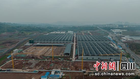 蜀台酒庄项目加快建设。 袁玉华 摄 蜀台酒庄项目加快建设。 袁玉华 摄