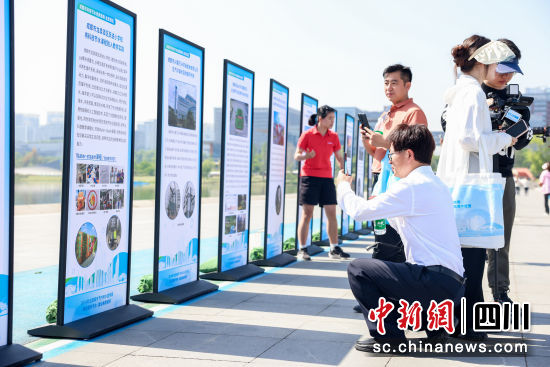 启动仪式现场。成都市水务局供图 启动仪式现场。成都市水务局供图
