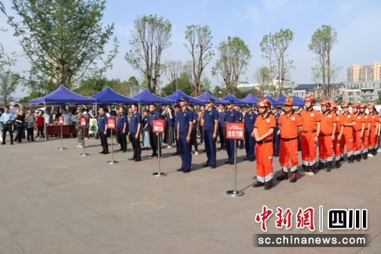宣传活动现场。蒋星 摄 宣传活动现场。蒋星 摄