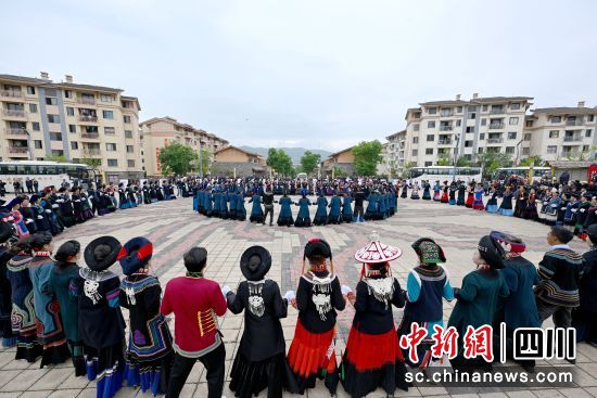 活动现场。凉山日报供图 活动现场。凉山日报供图