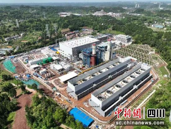 川投集团资阳燃气电站新建工程项目俯瞰图。潘政吉 摄 川投集团资阳燃气电站新建工程项目俯瞰图。潘政吉 摄