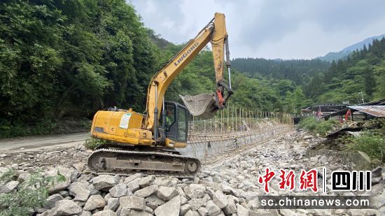施工现场。什邡市水利工程质量与安全监督站供图 施工现场。什邡市水利工程质量与安全监督站供图