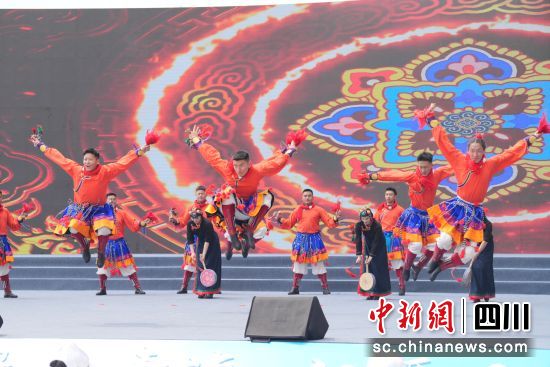 21日,青海省玉树藏族自治州生态旅游和有机农畜产品成都推介会在成都举行。玉树藏族自治州文体旅游广电局供图 21日,青海省玉树藏族自治州生态旅游和有机农畜产品成都推介会在成都举行。玉树藏族自治州文体旅游广电局供图