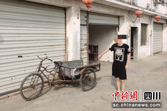 警方破获川芎失窃案。 马井镇派出所供图 警方破获川芎失窃案。 马井镇派出所供图