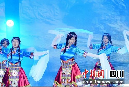 活动现场。成都市金牛区实外高级中学供图 活动现场。成都市金牛区实外高级中学供图