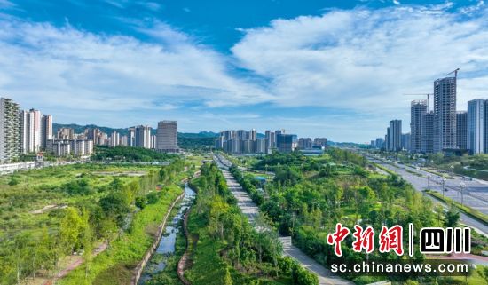 天府新区眉山城市发展一角。陈世涛 摄 天府新区眉山城市发展一角。陈世涛 摄