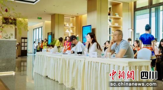活动现场。(四川滨水生态农业开发有限公司 供图) 活动现场。(四川滨水生态农业开发有限公司 供图)