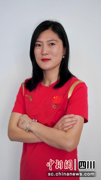 散打世界冠军邱挑。新网银行供图 散打世界冠军邱挑。新网银行供图