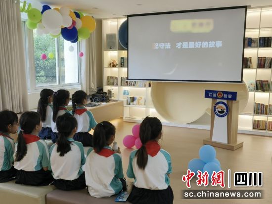 活动现场。 江油市委宣传部供图 活动现场。 江油市委宣传部供图
