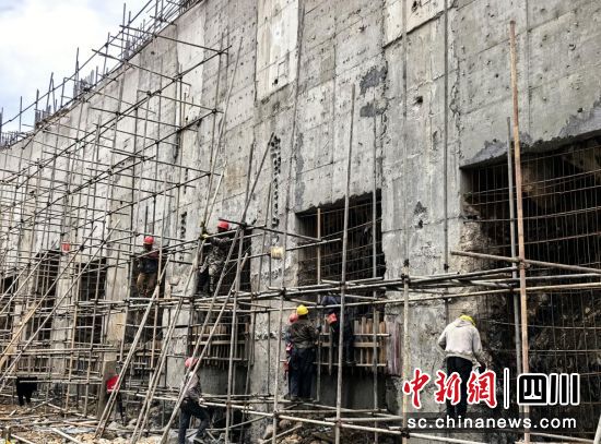 施工现场。壤塘县委宣传部供图 施工现场。壤塘县委宣传部供图