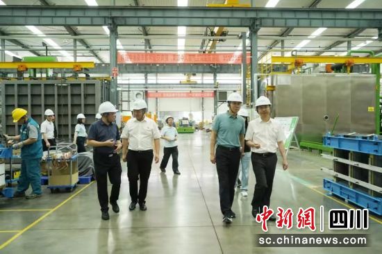 活动现场。黄盛 摄 活动现场。黄盛 摄