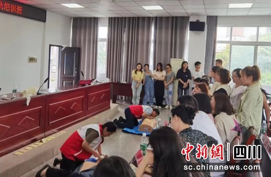 培训现场。沿滩融媒 供图 培训现场。沿滩融媒 供图