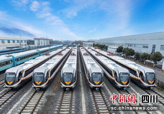 成都轨道交通资阳线列车。成都轨道集团供图 成都轨道交通资阳线列车。成都轨道集团供图