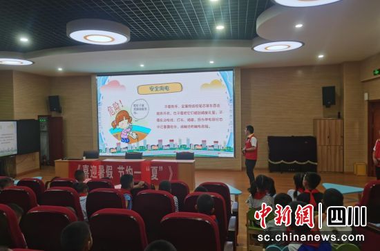 活动现场。汶川县委宣传部供图 活动现场。汶川县委宣传部供图