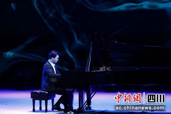 闭幕现场。成都市音乐影视产业推进办公室供图 闭幕现场。成都市音乐影视产业推进办公室供图
