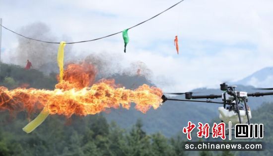 节目录制现场。《天府工匠》节目组供图 节目录制现场。《天府工匠》节目组供图