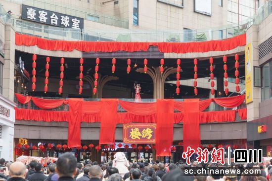“春节天天乐”活动。江阳区融媒体中心供图 “春节天天乐”活动。江阳区融媒体中心供图