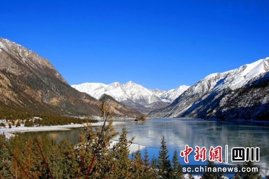 八宿美景。(八宿县人民政府 供图) 八宿美景。(八宿县人民政府 供图)