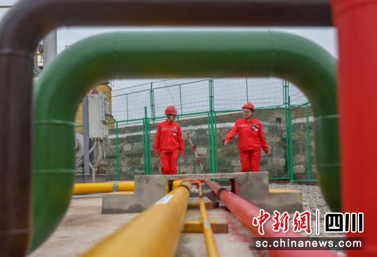 工作人员正在现场。雁江区委宣传部供图 工作人员正在现场。雁江区委宣传部供图